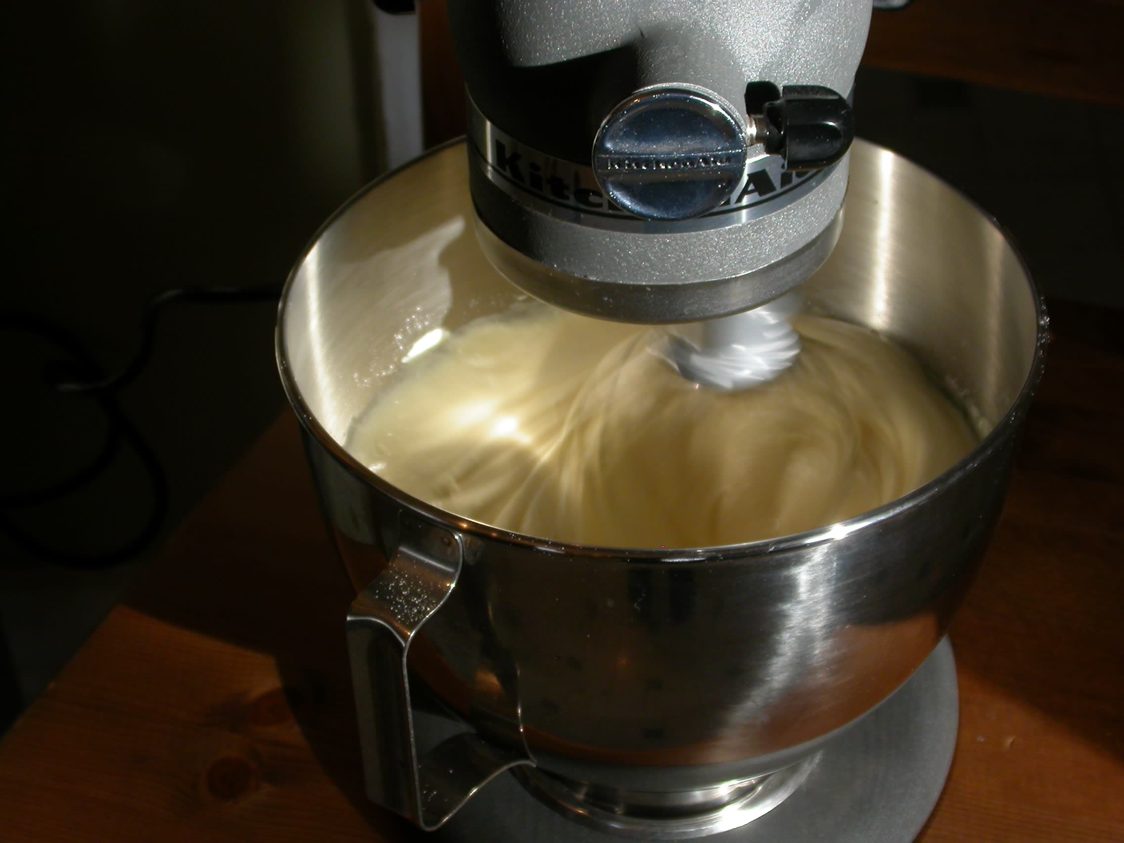 Best Stand Mixers for Home Bakers